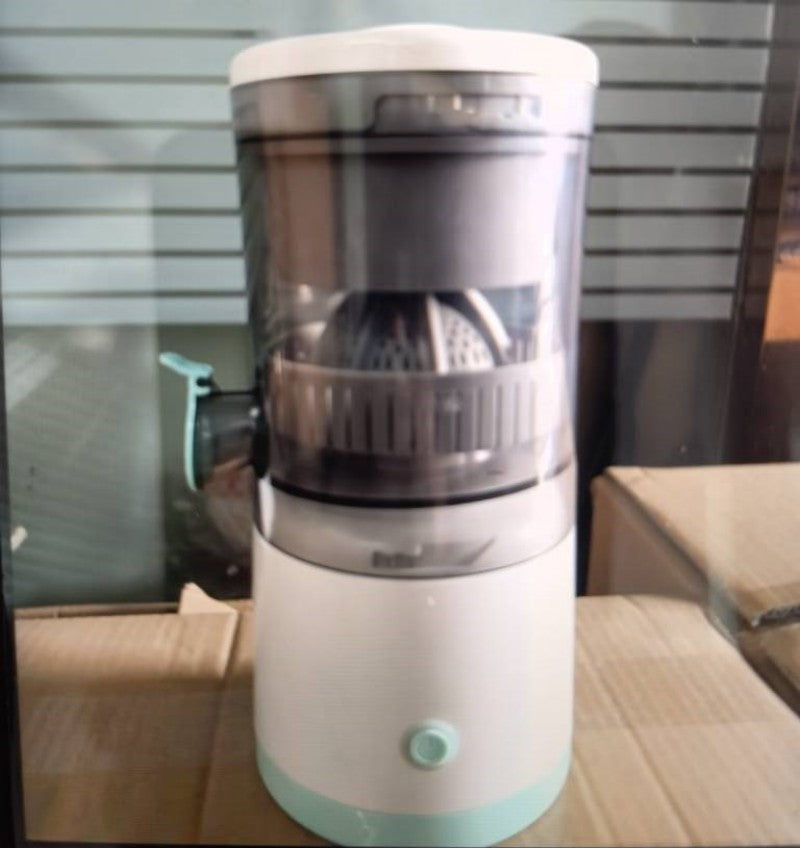 Portable USB Mini Electric Juicer Mixer Extractors Rechargeable Blender Fruit Fresh Juice