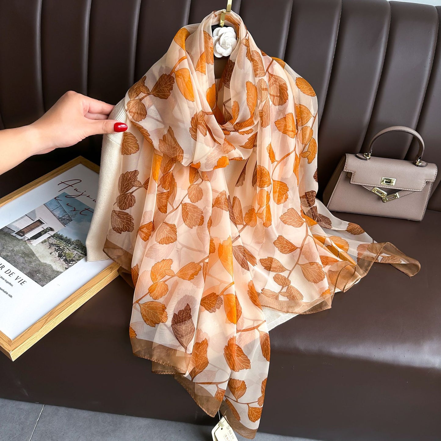 Breathable Gauze Printed All-matching Fashion Beach Towel