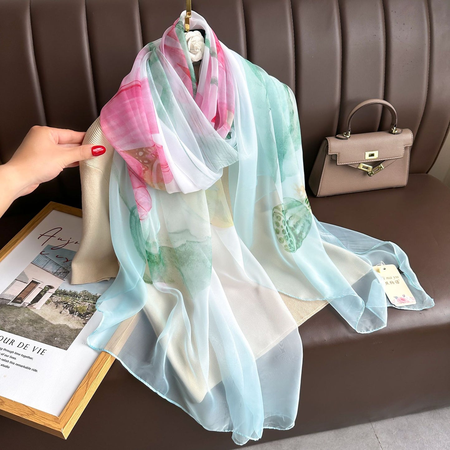 Breathable Gauze Printed All-matching Fashion Beach Towel